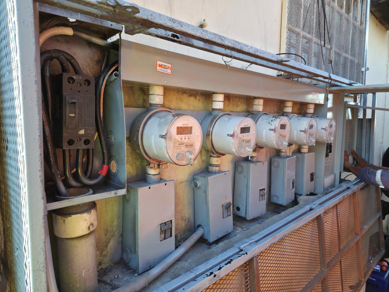 ⚡Instalación de medidores Instalación de medidores eléctricos comerciales en Panamá.